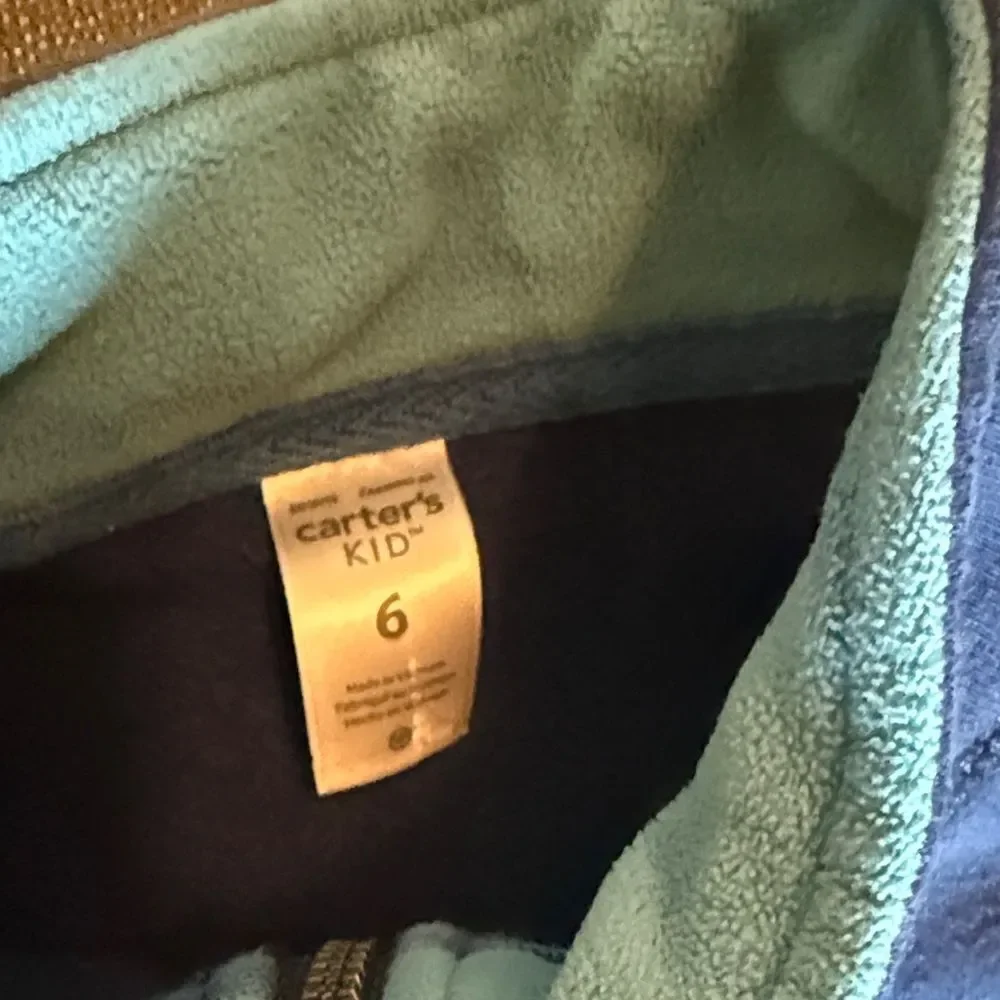 OshKosh B'gosh & Carter’s  Camo Hoodie and Navy Quarter Zip  Pullover Bundle 6